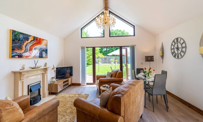 Upper Battlefield House | Pass the Keys | Sheeling Cottage