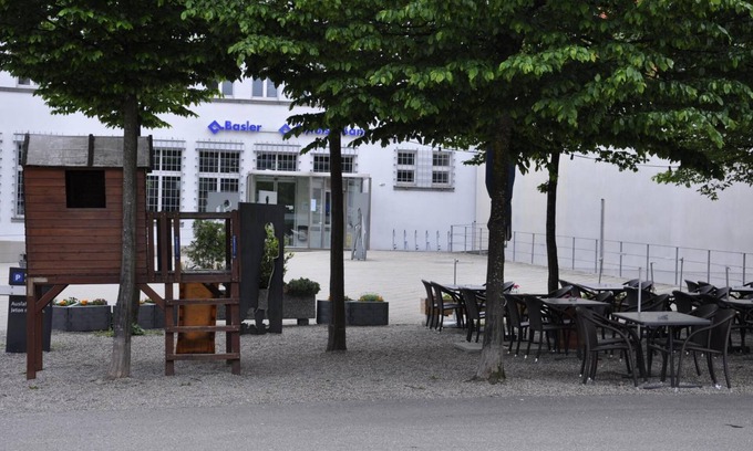 Grenchen Hotel | Passage