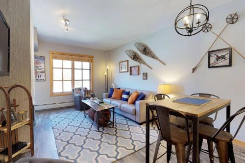 Copper Mountain Village Apartment | Passage Point 422