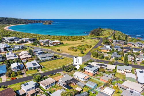 Tomakin House | Pat's Place