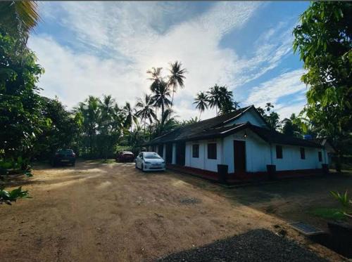 Hiniduma House | Paththuwa Walawwa - පත්තුව වලව්ව