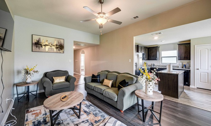 Venus House | Patio & Fenced Yard: Peaceful Venus Retreat