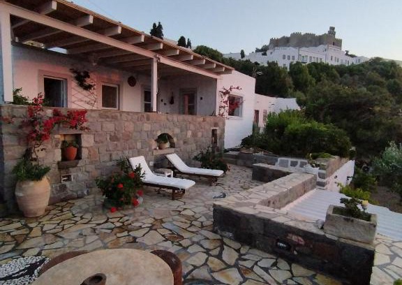 Chora House | Patmos Chora traditional villa Genadio
