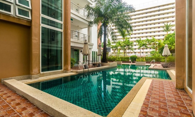 Patong Apartment | Patong apartment walk to beach HLC501