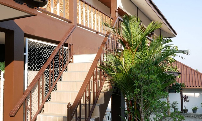 Klaeng Hotel | Pattana Resort