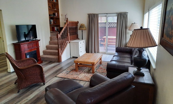 Missoula Apartment | Pattee Canyon Mountain Hideaway