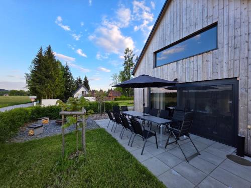 Karlovy Dvory Apartment | PauchHuts