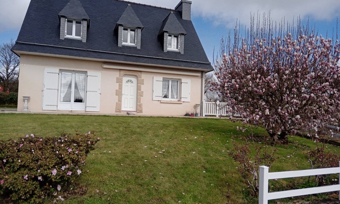 Saint-Evarzec House | Pays Fouesnantais "Chez Germaine" house, 10 minutes from beaches and Quimper.