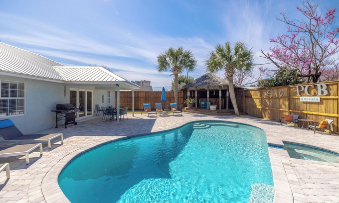 El Centro Beach House | PCB Tiki House! Private Pool, Hot tub & Golf Cart