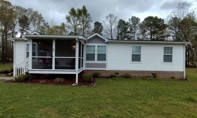 Deep Run House | Peacans Grove