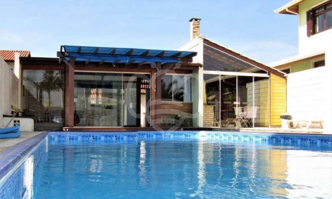 Alto Ribeirao Leste House | Peace and quiet with nature in a house with pool 2 km from the beach