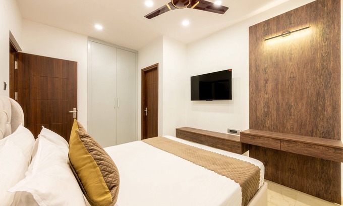 Shimla Apartment | Peace full hill facing flat