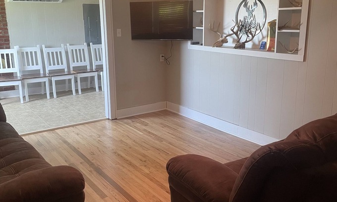 Almo House | Peace & quiet Kentucky, close to Murray and Hazel KY