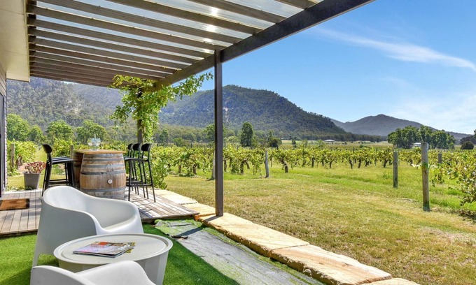 Fordwich House | Peace & Tranquillity - Realign In The Great Dividing Range at Milbrodale Estate