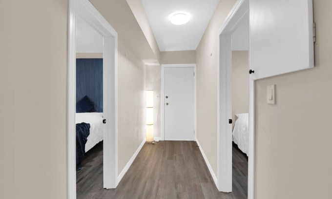 Bridgeview Apartment | Peaceful 2 Bed by Riverside