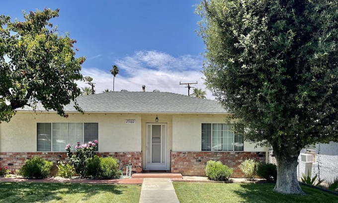 Loma Linda House | Peaceful 2 bedroom home