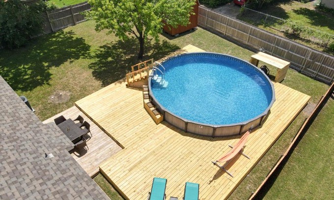 Richardson House | Peaceful and Relaxing Getaway w Beautiful Pool
