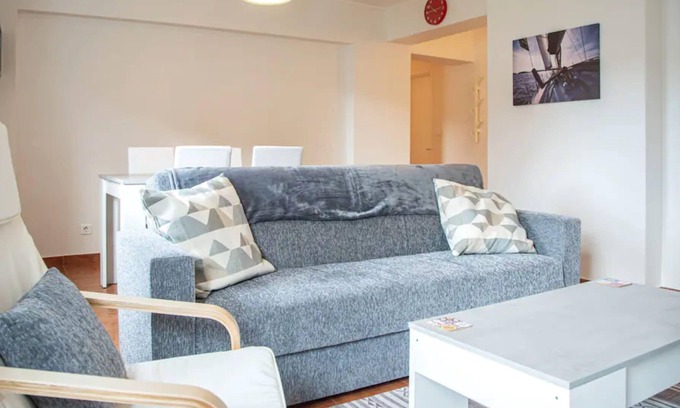 Olivais Apartment | Peaceful and Serene 3 Bedroom Apartment in Lisbon