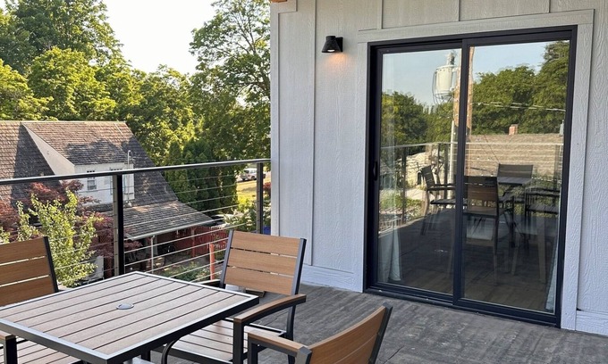 Moscow Apartment | Peaceful Apartment with Rooftop patio and great views