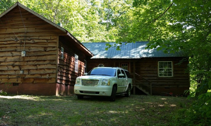 Cattail Creek Cabin | Peaceful Cabin Nestled On A Ridge In The Blue Ridge Mountains At Cattail Creek