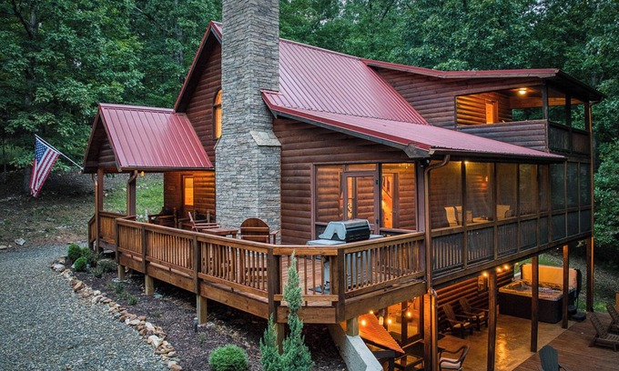 Morganton Cabin | Peaceful Cabin Retreat - Hot Tub - Gameroom