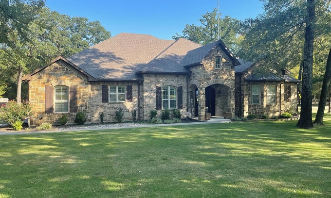Canton House | Peaceful Canton home with pool near First Monday Trade Days
