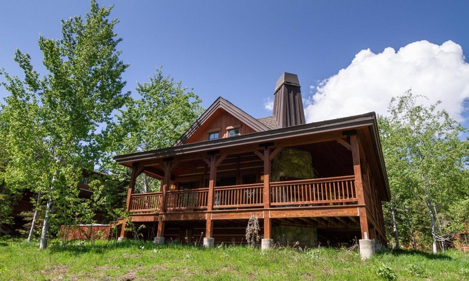 Tamarack Ski Chalet | Peaceful Chalet |Private Hot Tub, Wood Fireplace