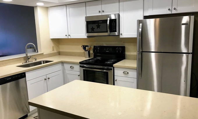 Mandeville Condo | Peaceful, Convenient Northshore Condo: Mandeville near Madisonville, Covington