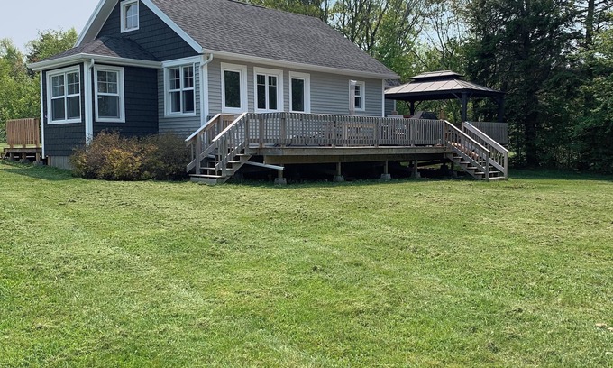 Rocky Point Cottage | Peaceful cottage, located in the beautiful countryside of PEI.