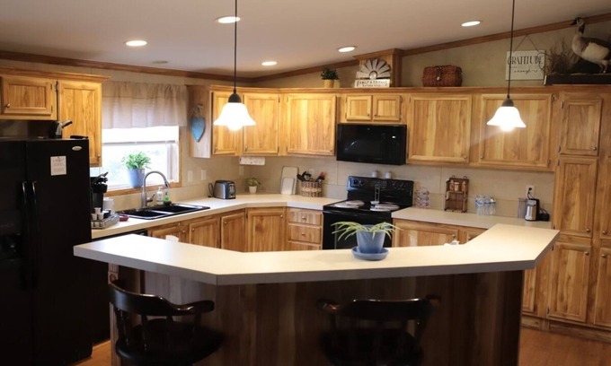 Oologah Other | Peaceful Country Getaway on an acre