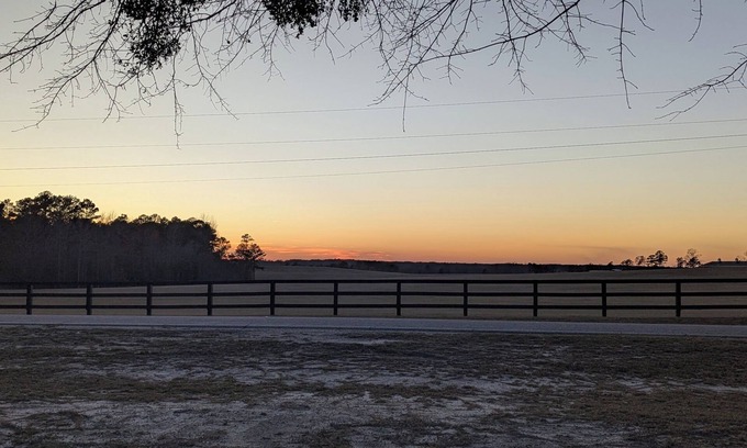 Kershaw House | Peaceful, Country living! Beautiful view from front porch!