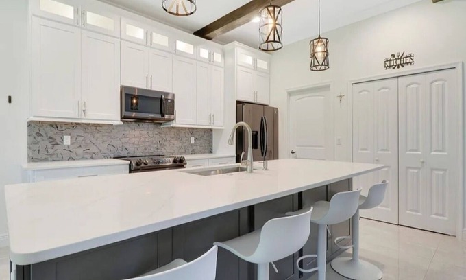 Port Saint Lucie House | Peaceful Cozy Modern 3 Bed Homenn