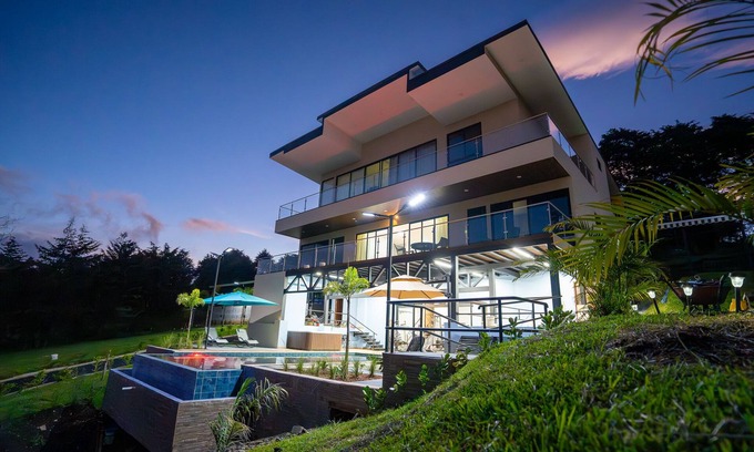 Concepcion House | Peaceful and Quiet Vacation house, Mountain view and Birds Paradise