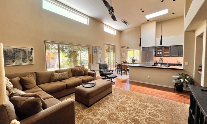 Madera Reserve House | Peaceful Desert Retreat