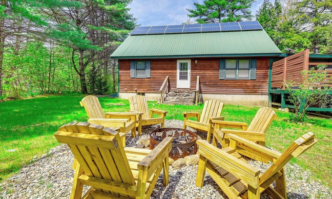 Warrensburg Cabin | Peaceful Family Cabin on Schroon River!