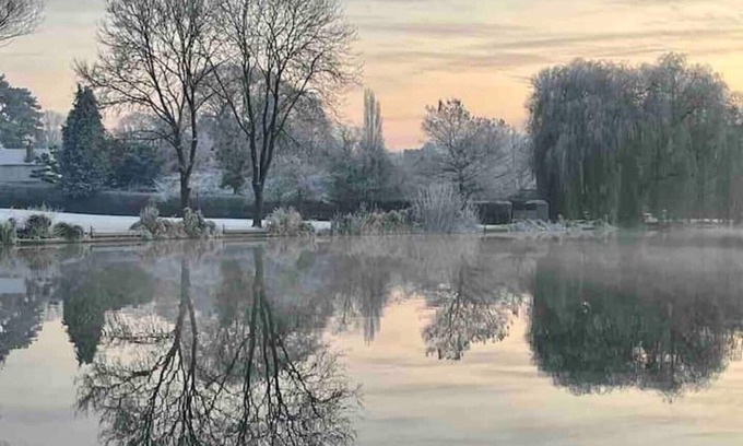 Goring Apartment | Peaceful garden retreat in stunning, popular countryside village.