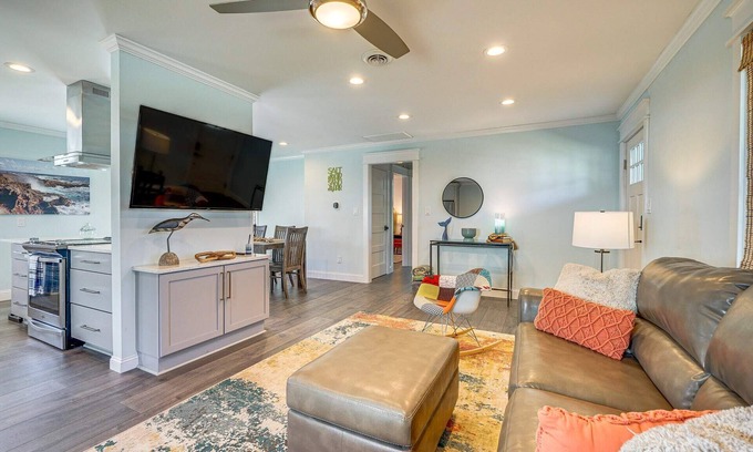 Wrightsville Beach House | Peaceful Getaway Close to Loop, Beach, Dining