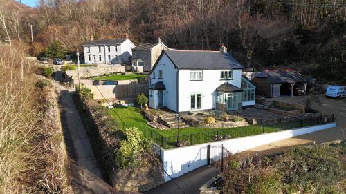 Draethen House | Peaceful Haven: Nature, Luxury, Wellbeing & Cuisine