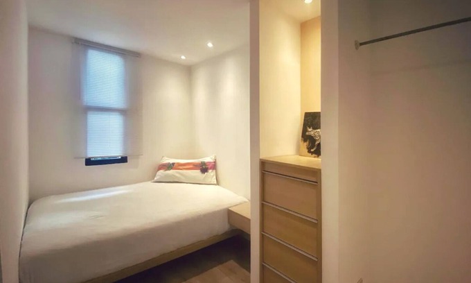 Desamparados House | Peaceful Home