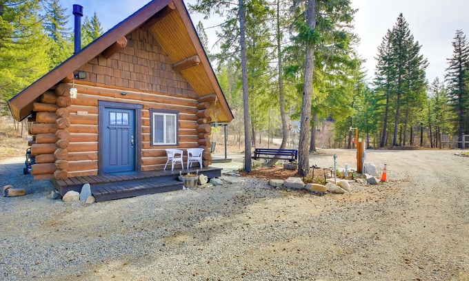 Bonners Ferry Cabin | Peaceful Kootenai Cabin - Unplug in the Mtns!