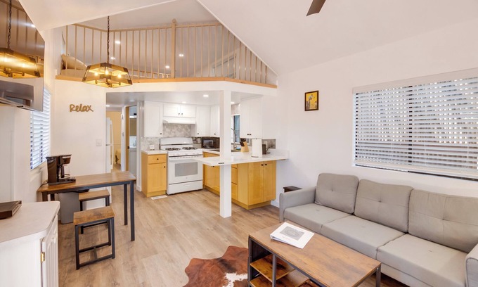 Lake Almanor Peninsula Cabin | Peaceful Lake Almanor Cabin: Fish, Hunt + Hike!
