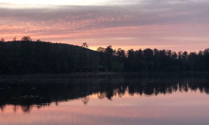 Chestertown Condo | Peaceful Lakeside Retreat with Private Beach