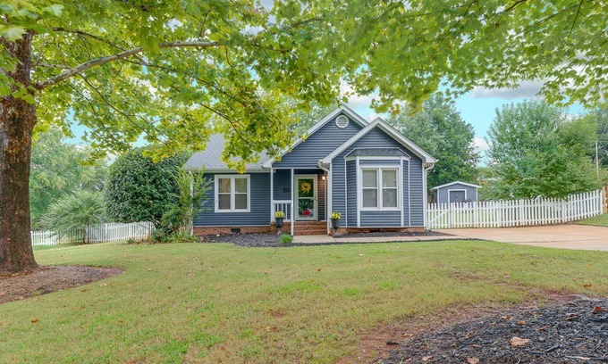 Five Forks House | Peaceful Oasis Convenient to Greenville!
