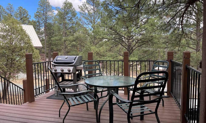 Ruidoso Cabin | Peaceful Pines Retreat