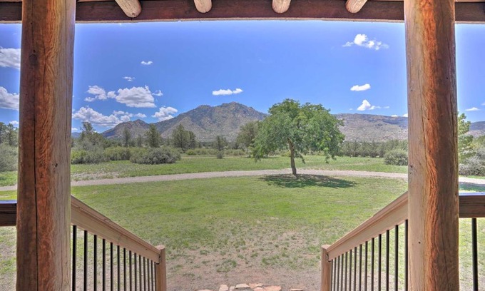 Williamson House | Peaceful Prescott Cabin about 11 Mi to Downtown!