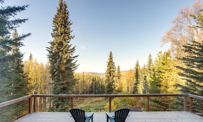 Fairbanks House | Peaceful & Private Fairbanks Home w/ Amazing View!