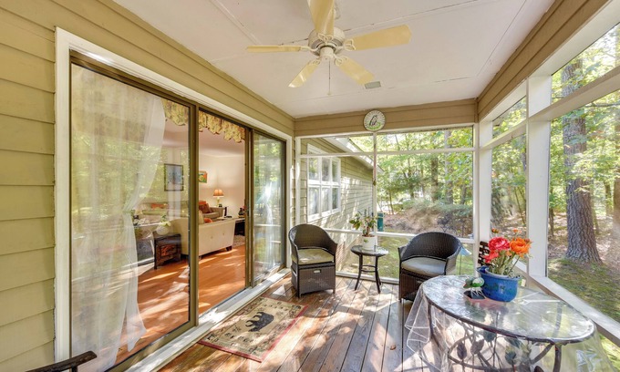 Olivia House | Peaceful Retreat! Carolina Trace Home w/ Porch