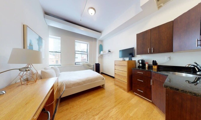 Downtown Boston Apartment | Peaceful Retreat In Boston Near T, Easy Commuting!