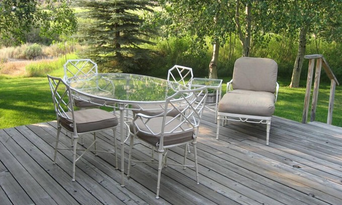 Hailey House | Peaceful Retreat Minutes from Skiing. Views, Spacious,Trails