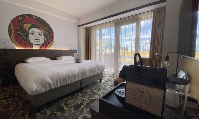 Emmen Hotel | Peaceful Retreat Near Forest Thrills & Emmen's Attractions | Nature Reserves